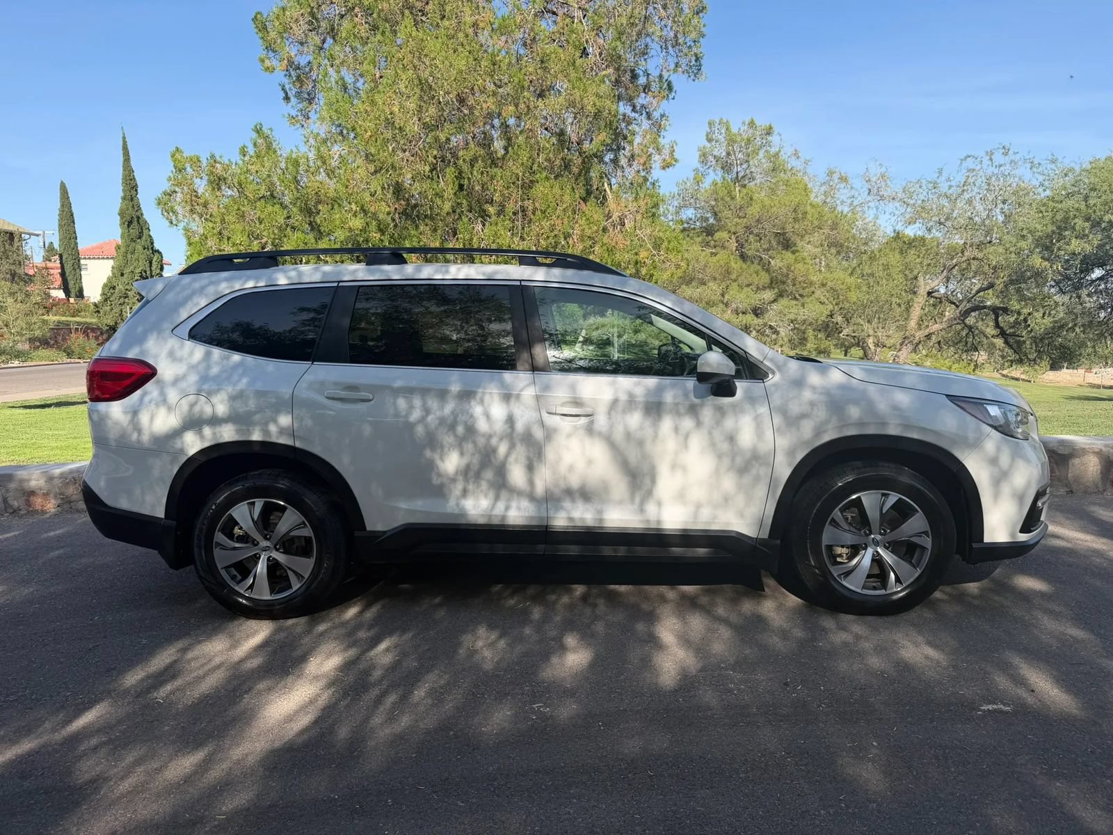 Used 2021 Subaru Ascent Premium w/ Convenience Package AWD/4WD image 6