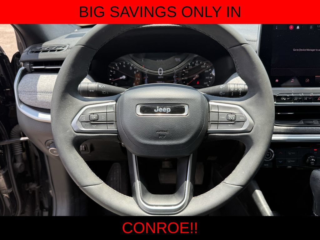 Used 2023 Jeep Compass Latitude AWD/4WD image 14