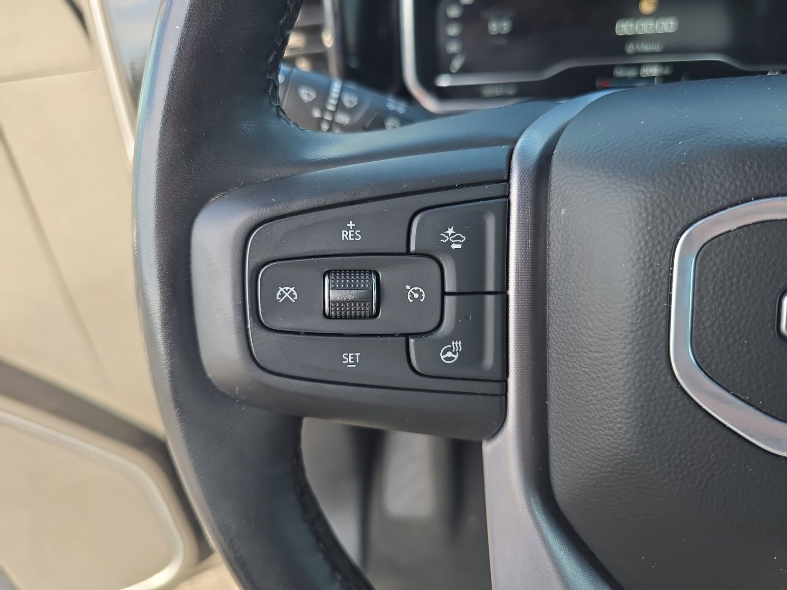 Used 2025 GMC Sierra 1500 SLT image 21