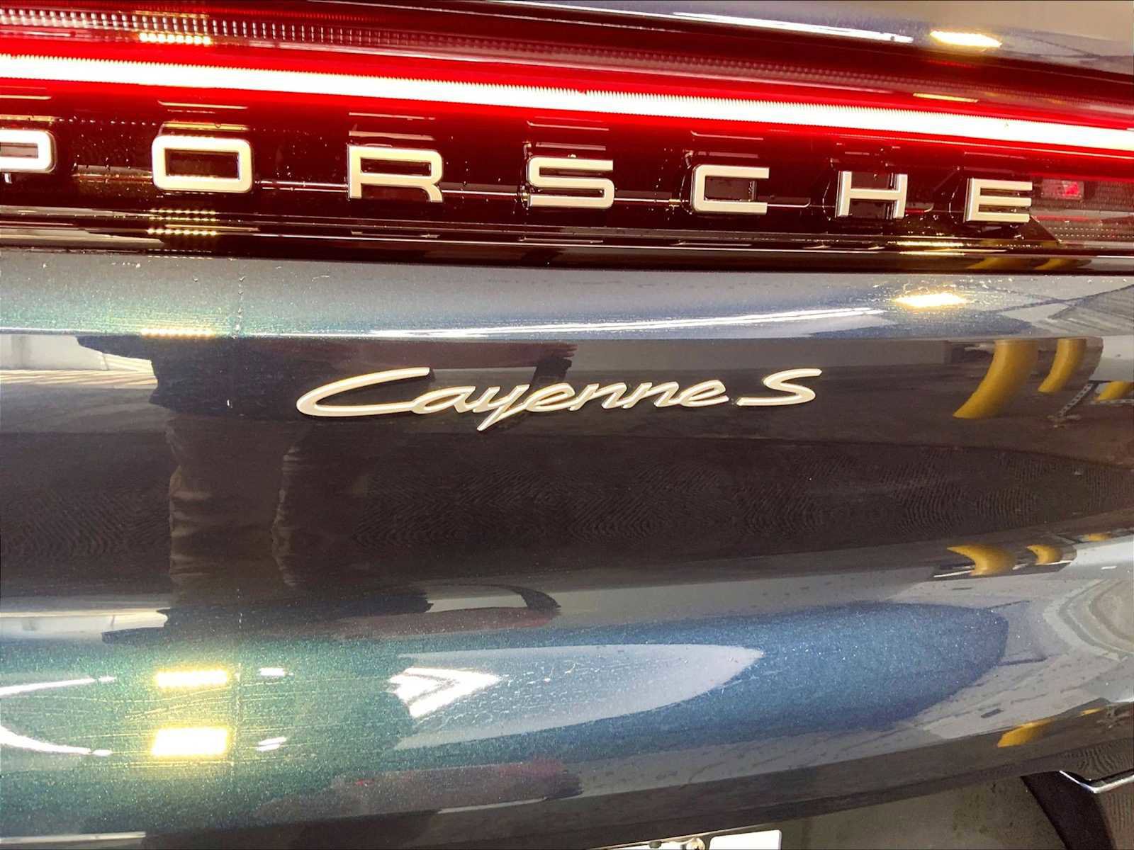 New 2026 Porsche Cayenne S image 19