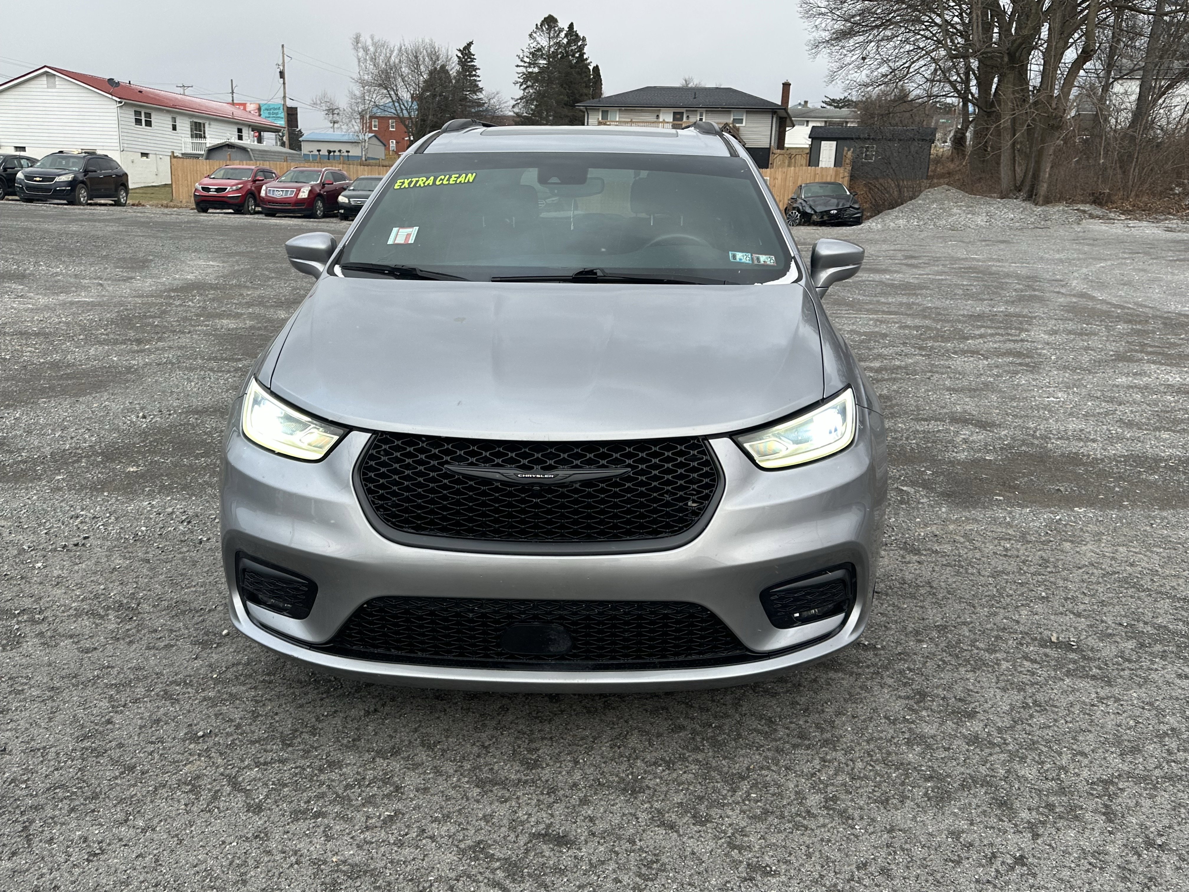 Used 2021 Chrysler Pacifica Limited w/ S Appearance Package image 5