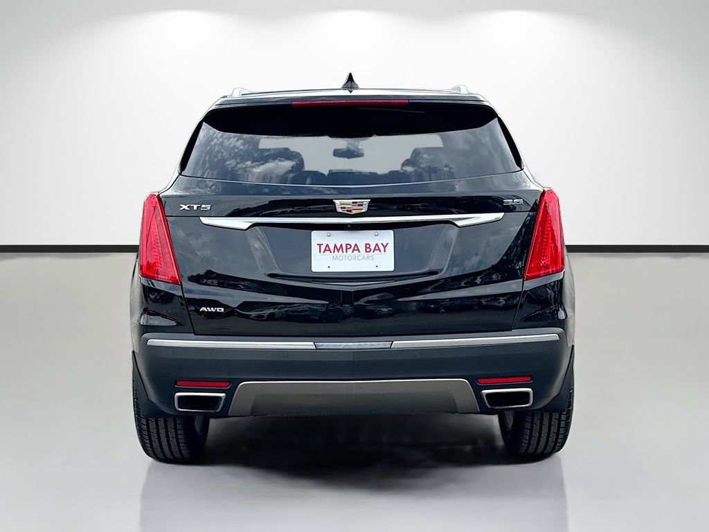 Used 2018 Cadillac XT5 Platinum AWD/4WD image 4