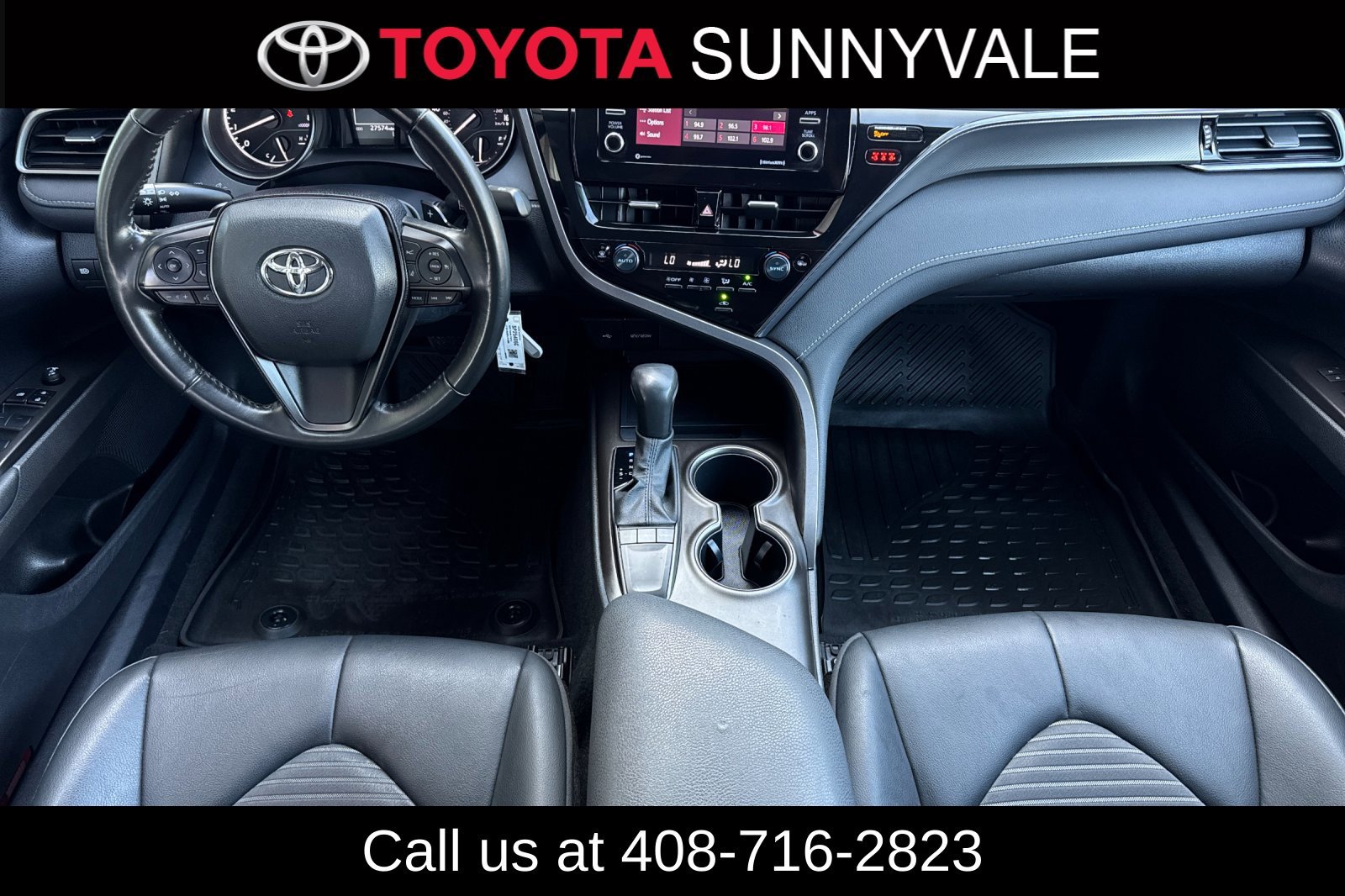 Used 2023 Toyota Camry SE FWD image 4
