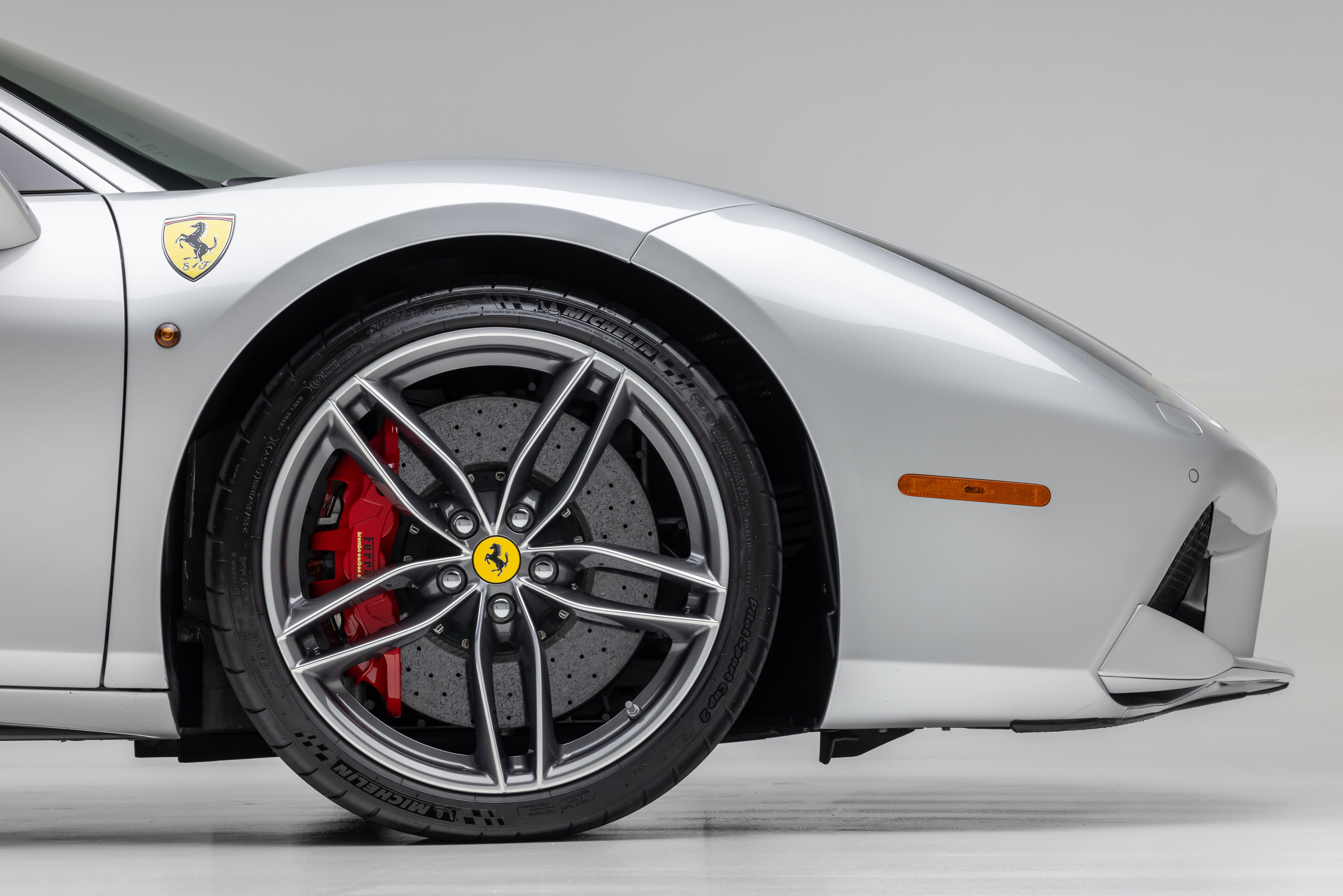 Certified 2018 Ferrari 488 GTB RWD image 65
