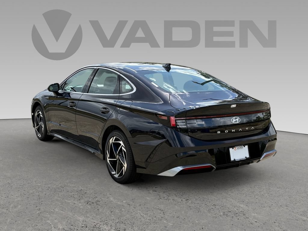 New 2026 Hyundai Sonata SEL FWD image 24