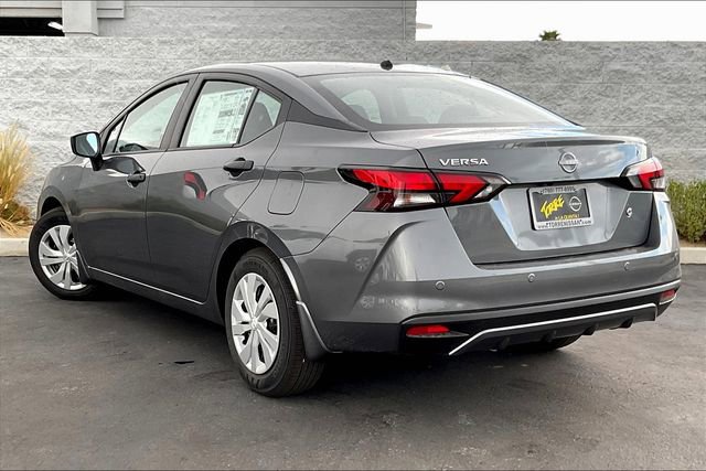 New 2025 Nissan Versa S w/ Trunk Package image 2