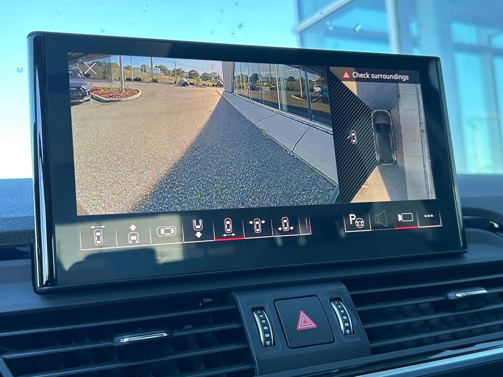 New 2025 Audi Q5 Prestige image 31