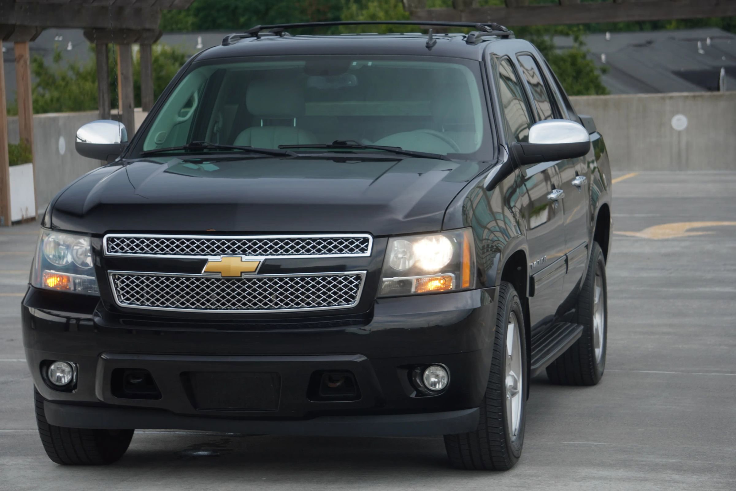Used 2012 Chevrolet Avalanche LT w/ All-Star Edition image 20