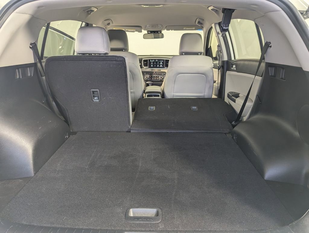 Used 2022 Kia Sportage LX image 26