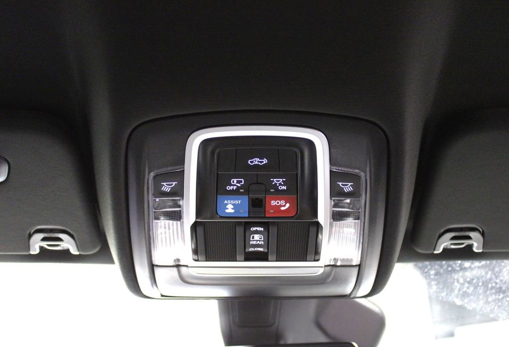 New 2026 RAM 1500 4x4 Crew Cab image 22