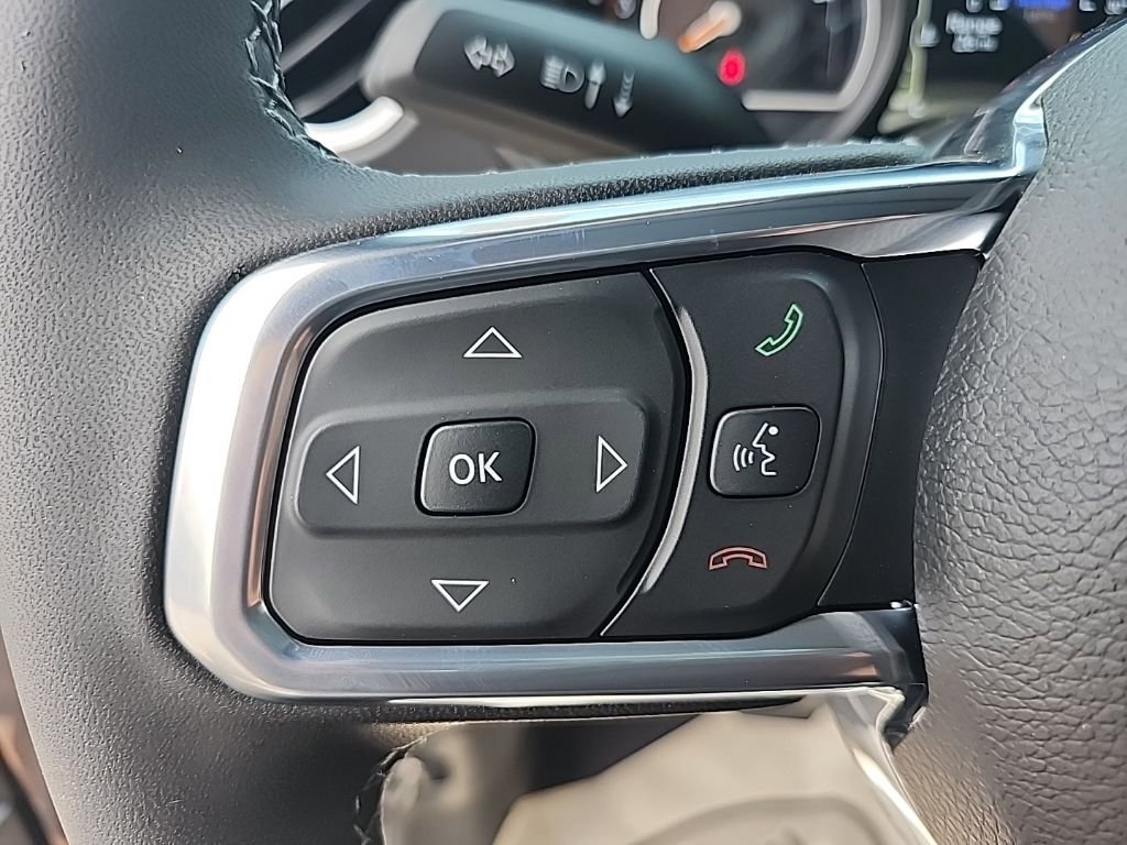 New 2025 Jeep Wrangler Unlimited Sahara AWD/4WD image 27
