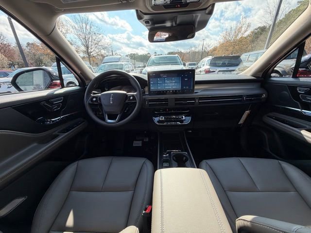 New 2026 Lincoln Corsair Premiere image 11