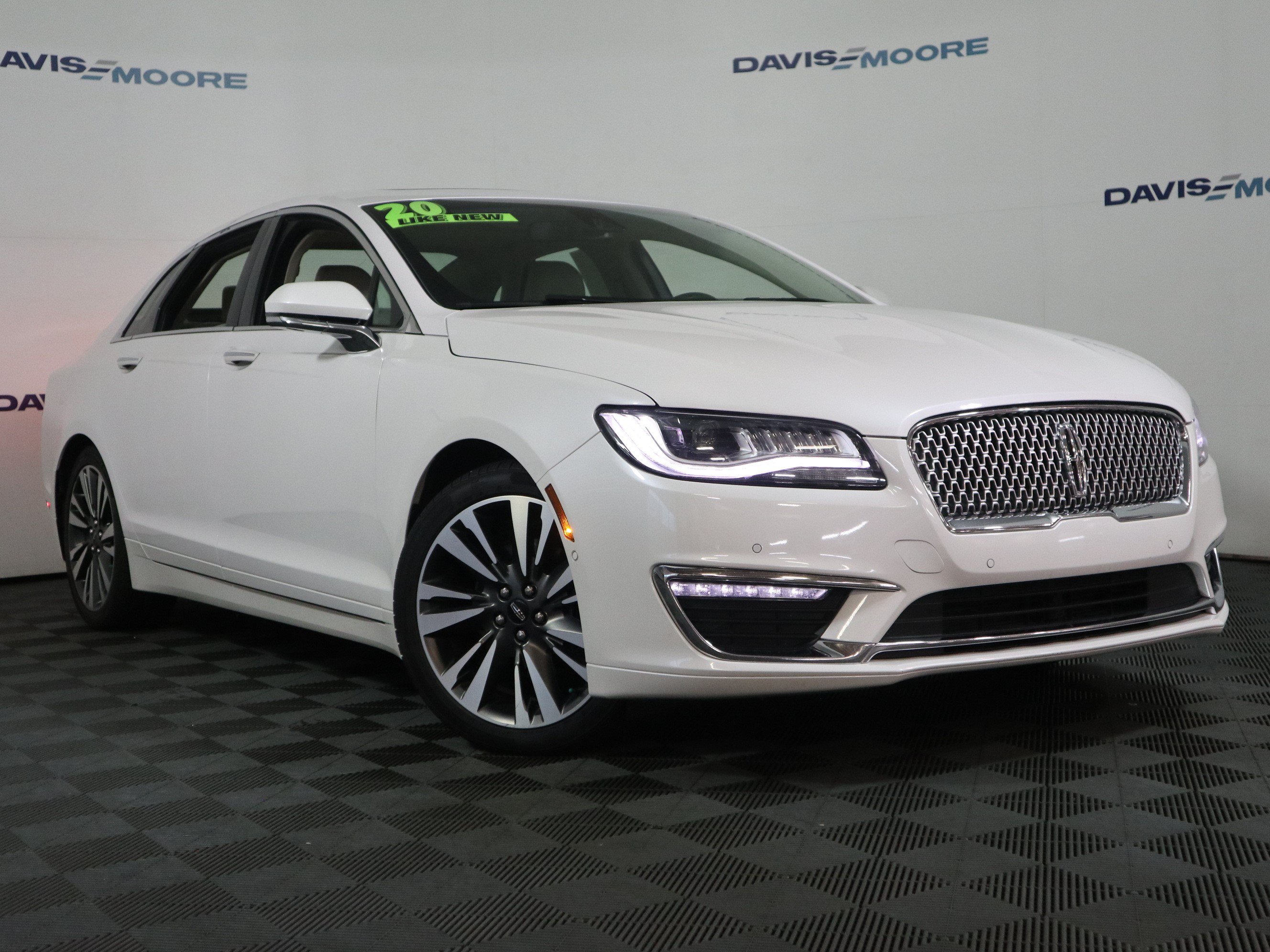 Used 2020 Lincoln MKZ Reserve w/ Elements Package FWD image 2