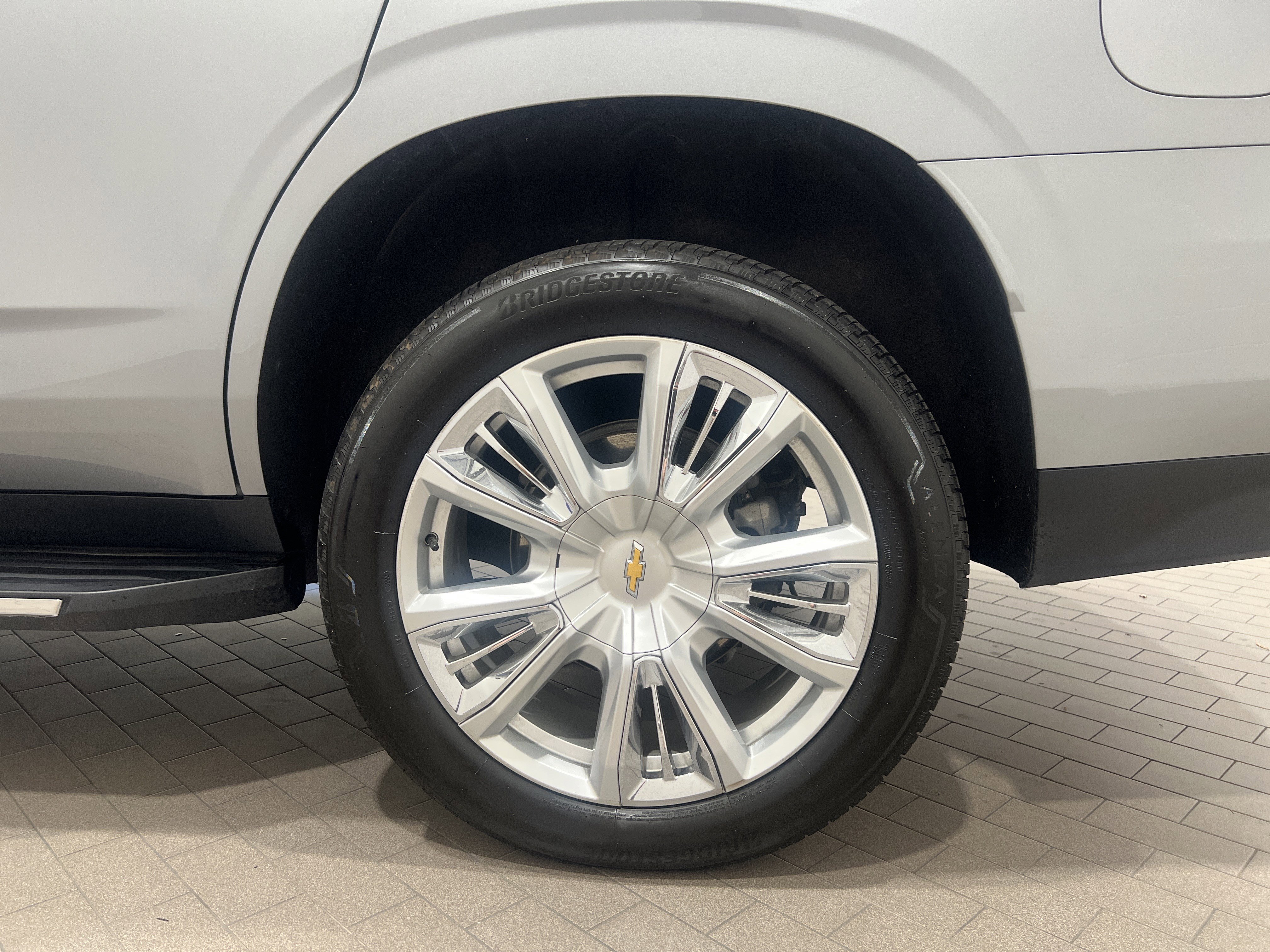 Used 2023 Chevrolet Tahoe High Country image 35