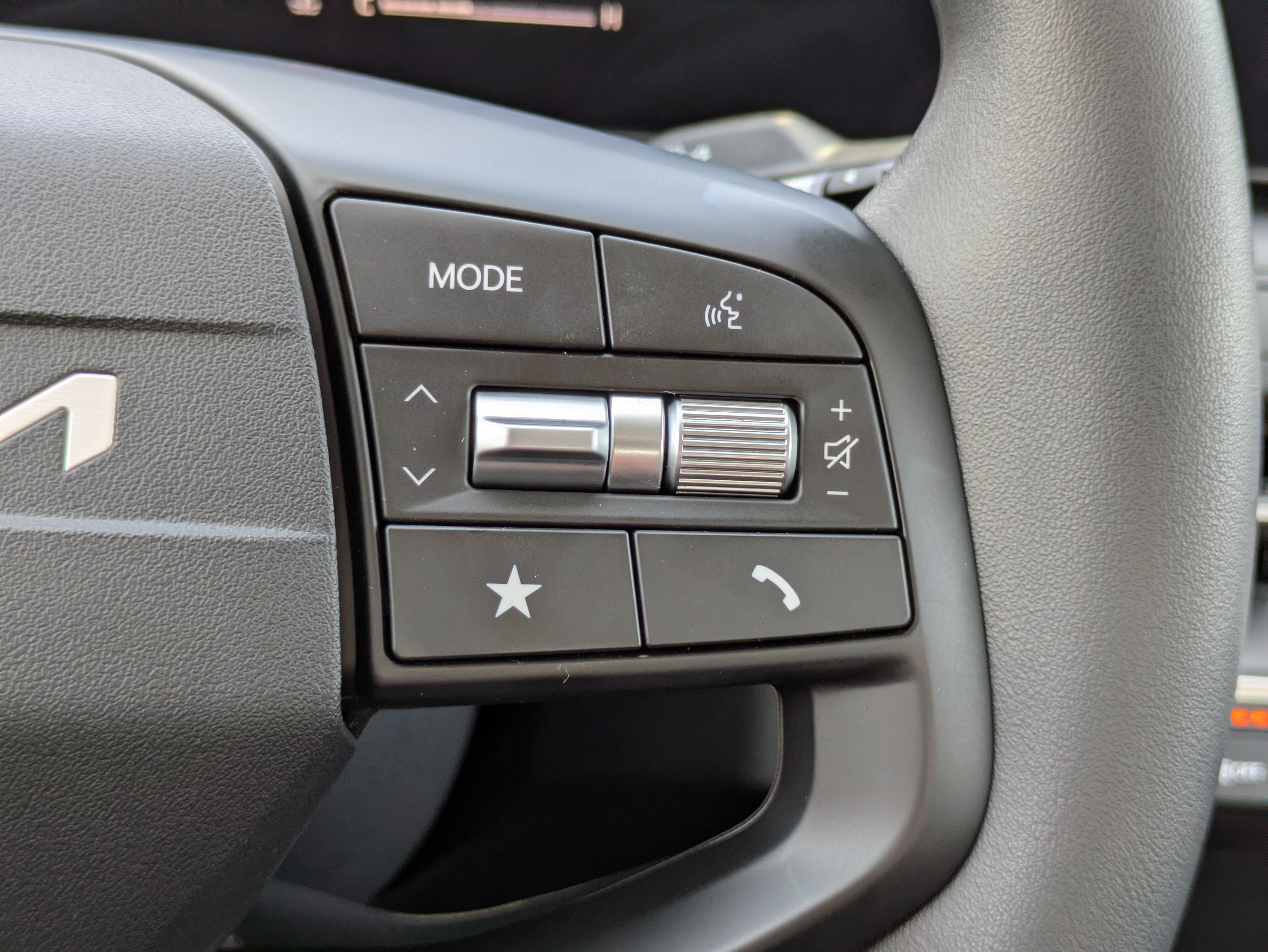 New 2026 Kia K4 FWD image 22