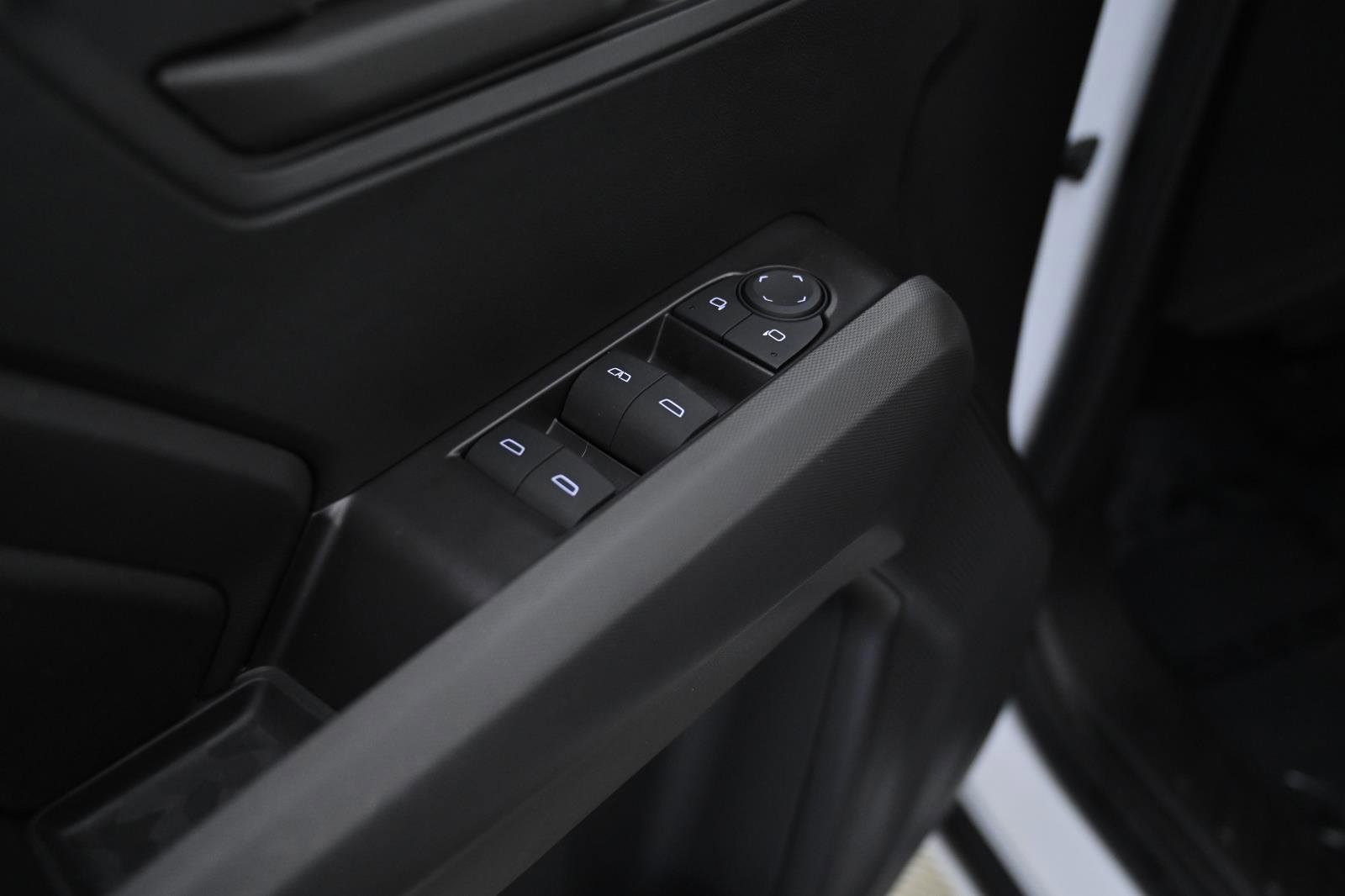 Used 2024 Chevrolet Colorado Trail Boss w/ Advanced Trailering Package image 28