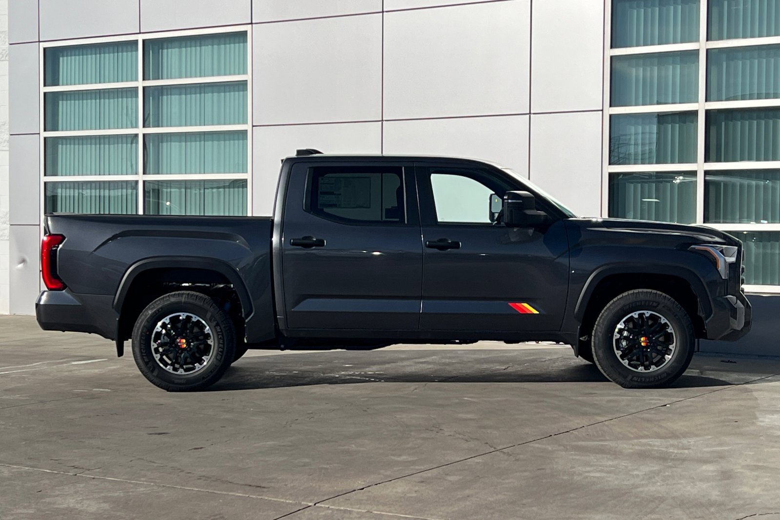 New 2026 Toyota Tundra SR5 image 3