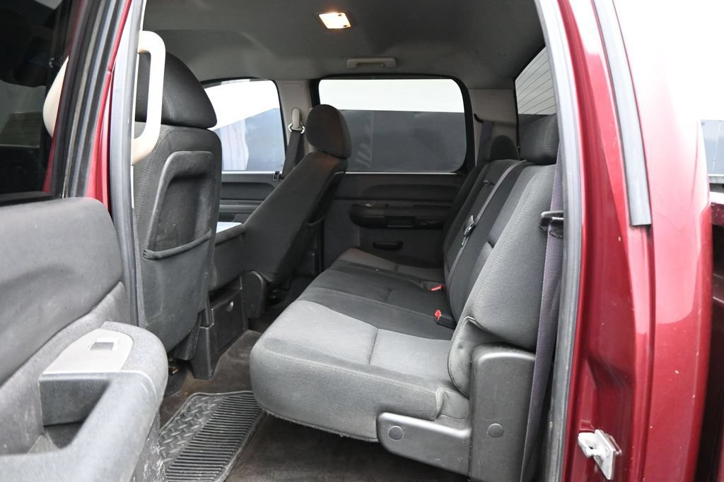 Used 2013 Chevrolet Silverado 2500 LT w/ Convenience Package AWD/4WD image 12