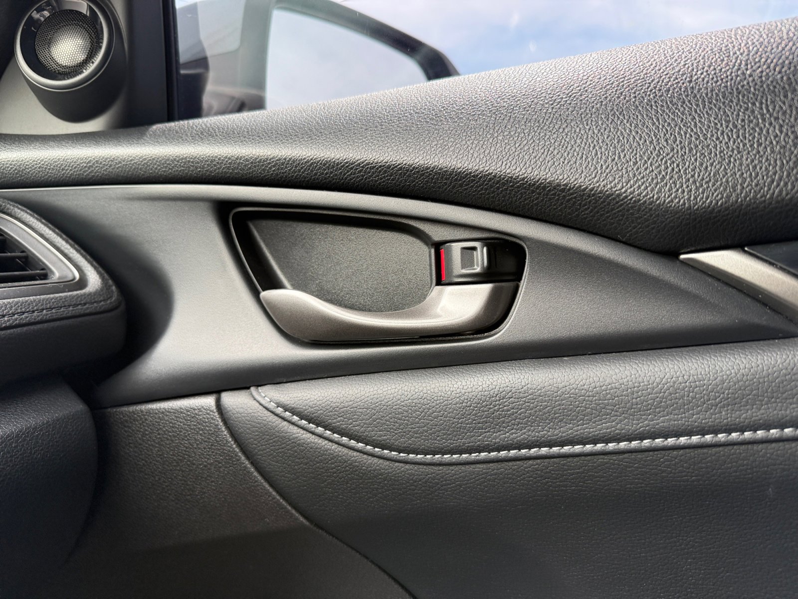 Used 2021 Honda Civic Sport Touring image 26