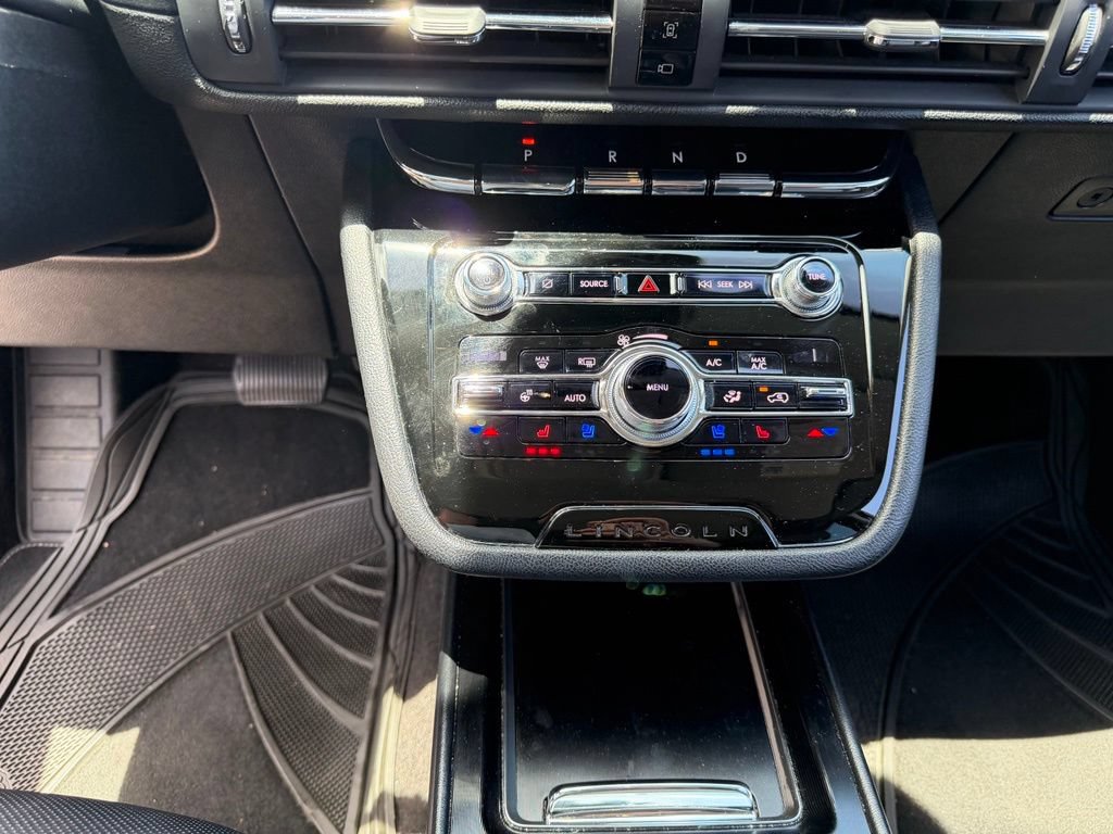 Used 2020 Lincoln Corsair Reserve w/ Equipment Group 201A FWD image 26