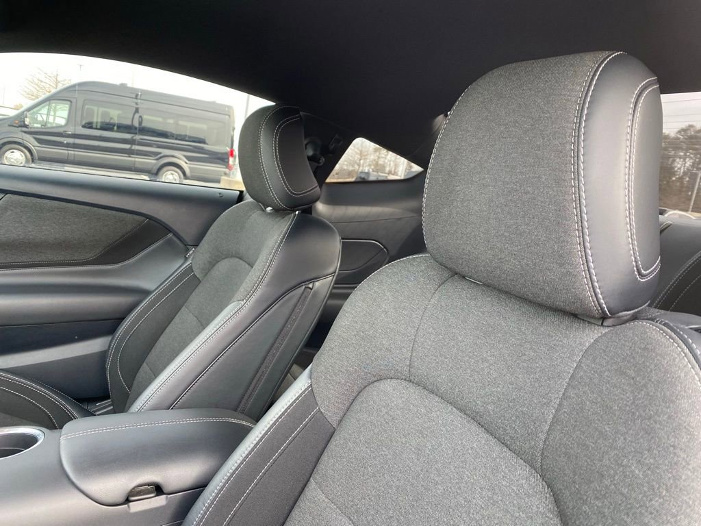 Certified 2024 Ford Mustang Coupe image 18