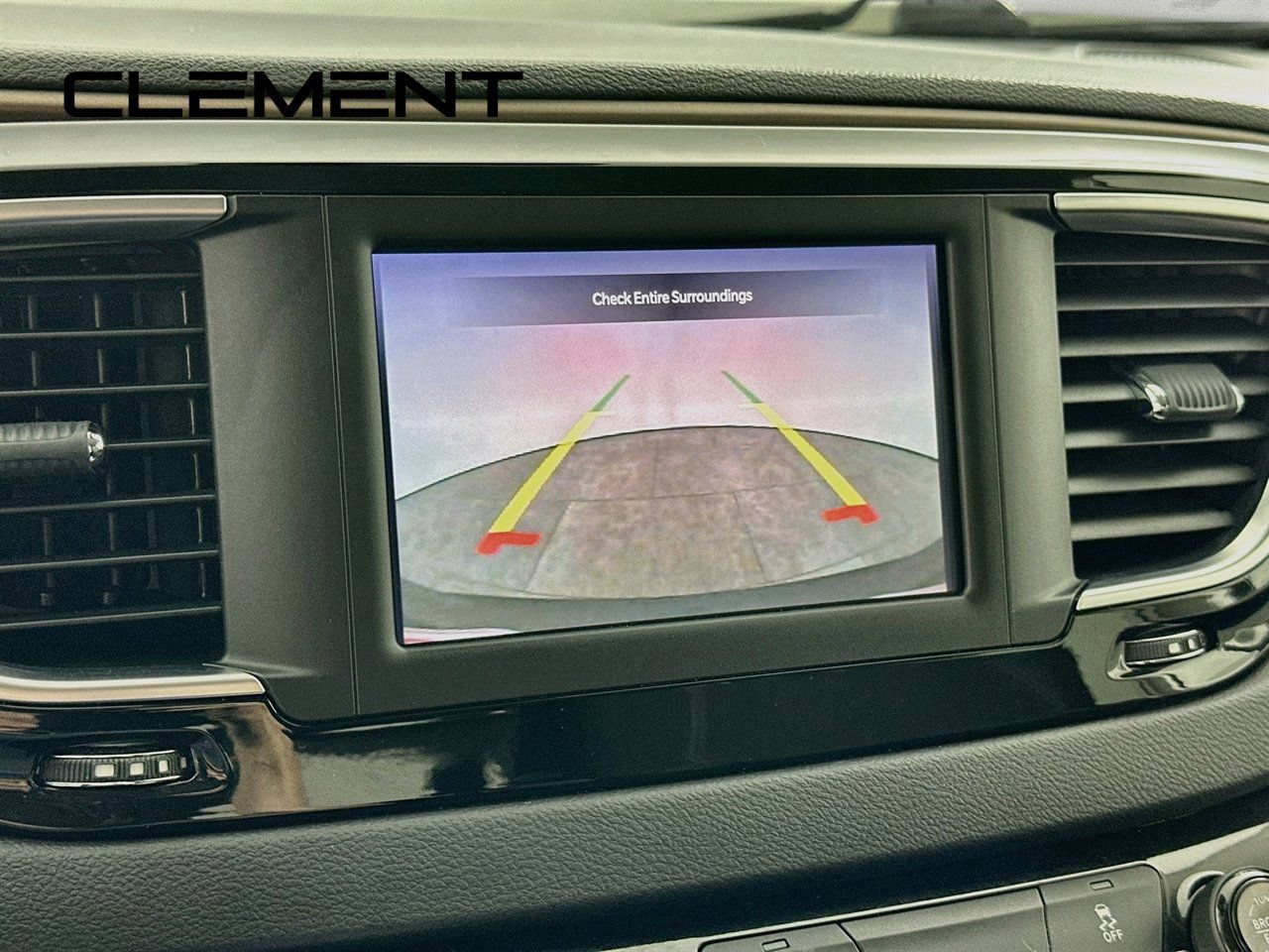 Used 2023 Chrysler Voyager LX FWD image 20