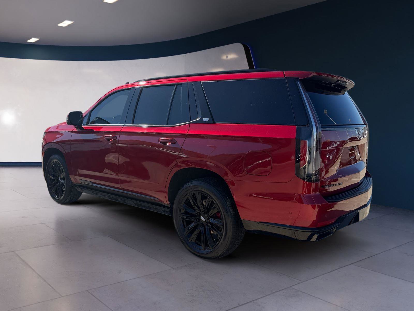 Used 2022 Cadillac Escalade Sport Platinum image 3