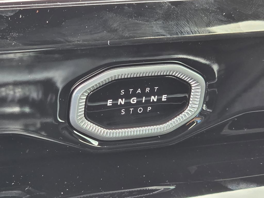 New 2026 Jeep Grand Cherokee Altitude RWD image 24