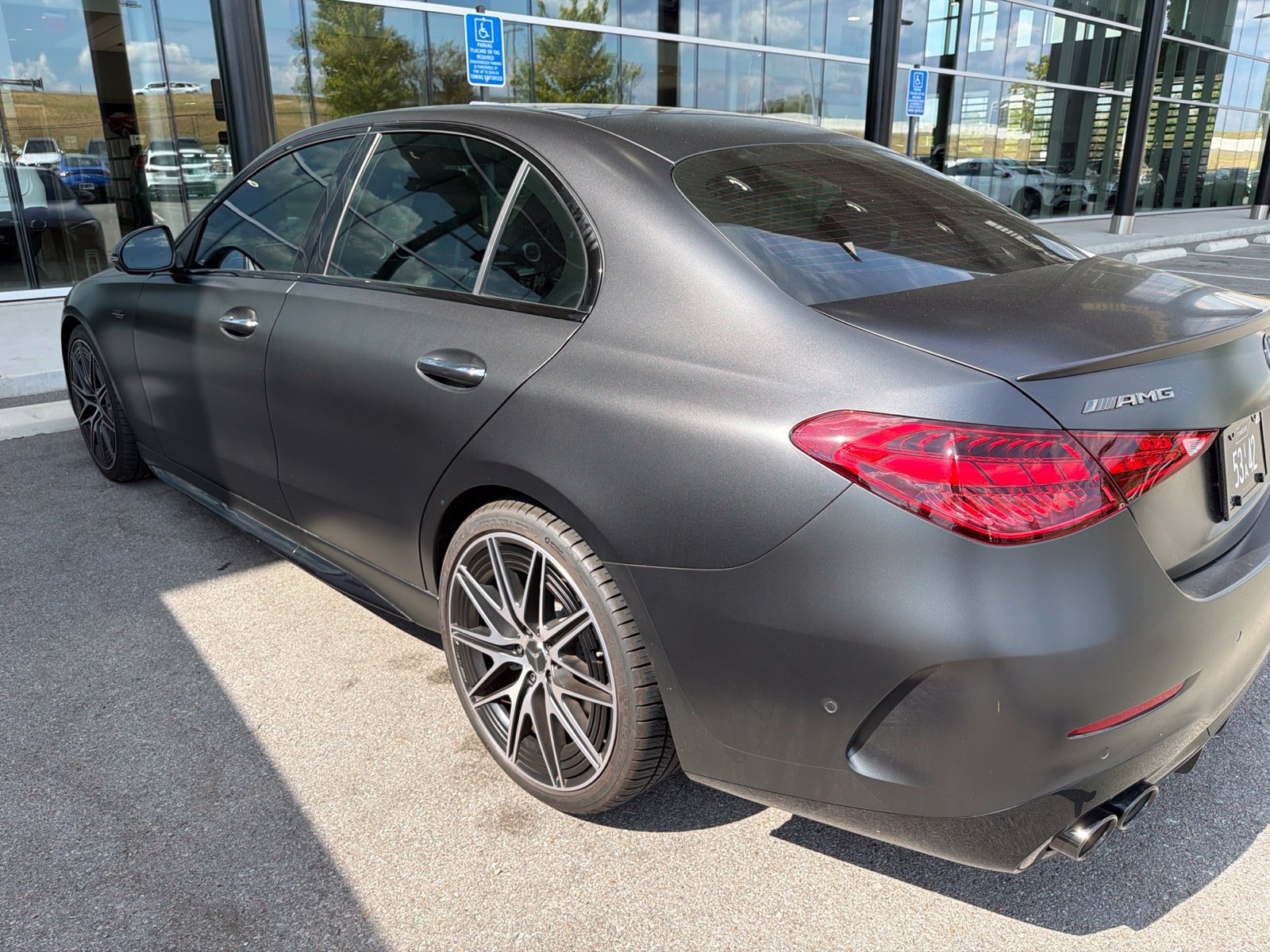 Used 2025 Mercedes-Benz C 43 AMG 4MATIC Sedan image 3
