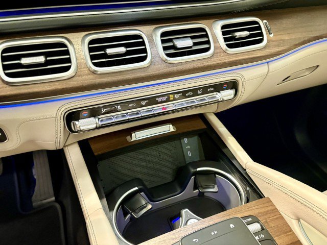 New 2026 Mercedes-Benz GLS 450 4MATIC image 21