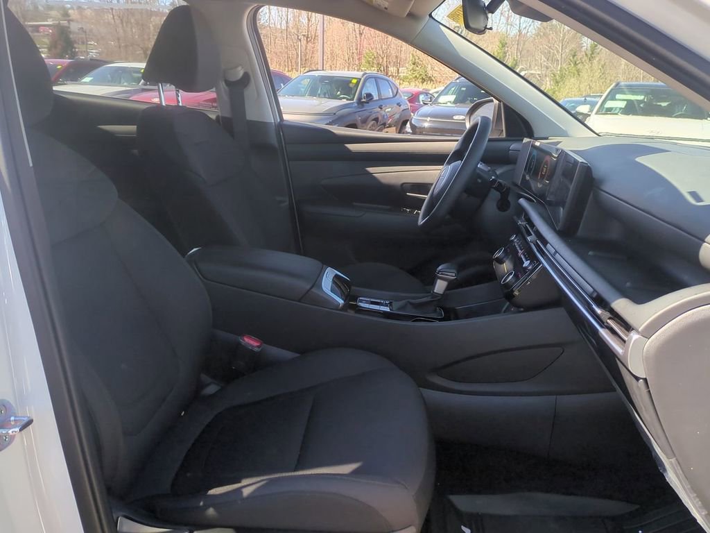 Certified 2025 Hyundai Tucson SEL AWD/4WD image 27