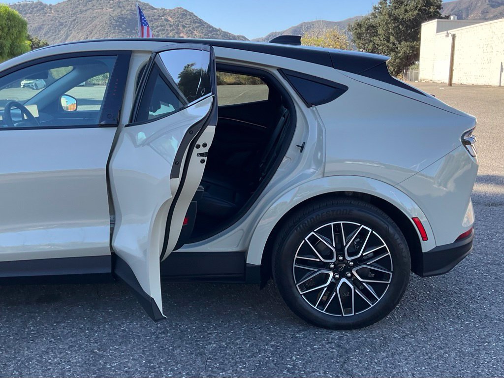 Used 2025 Ford Mustang Mach-E Premium w/ Interior Protection Package RWD image 19