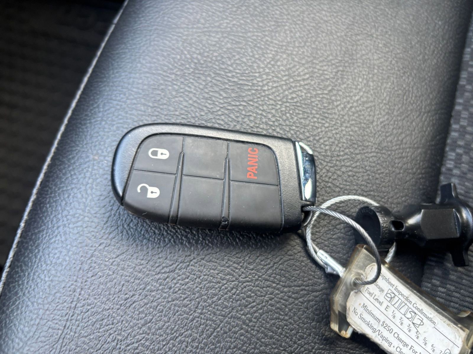 Used 2025 Jeep Compass Trailhawk image 21