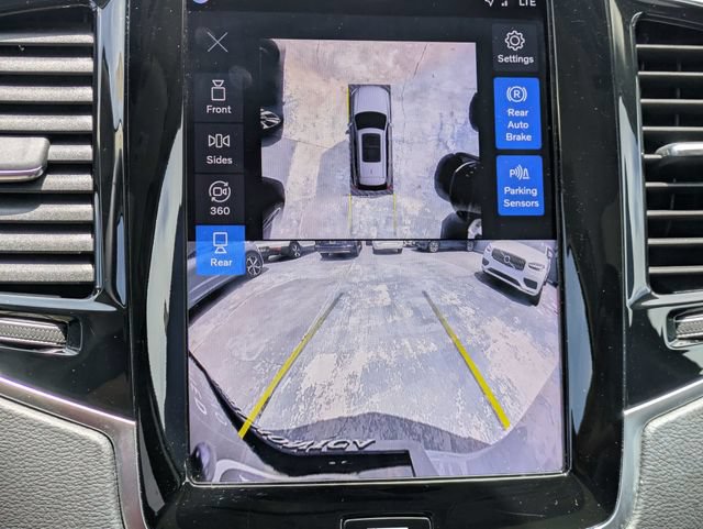 Certified 2024 Volvo XC90 T8 Ultimate AWD/4WD image 23