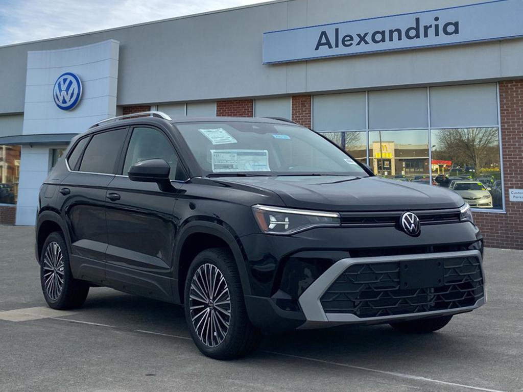 New 2025 Volkswagen Taos SE