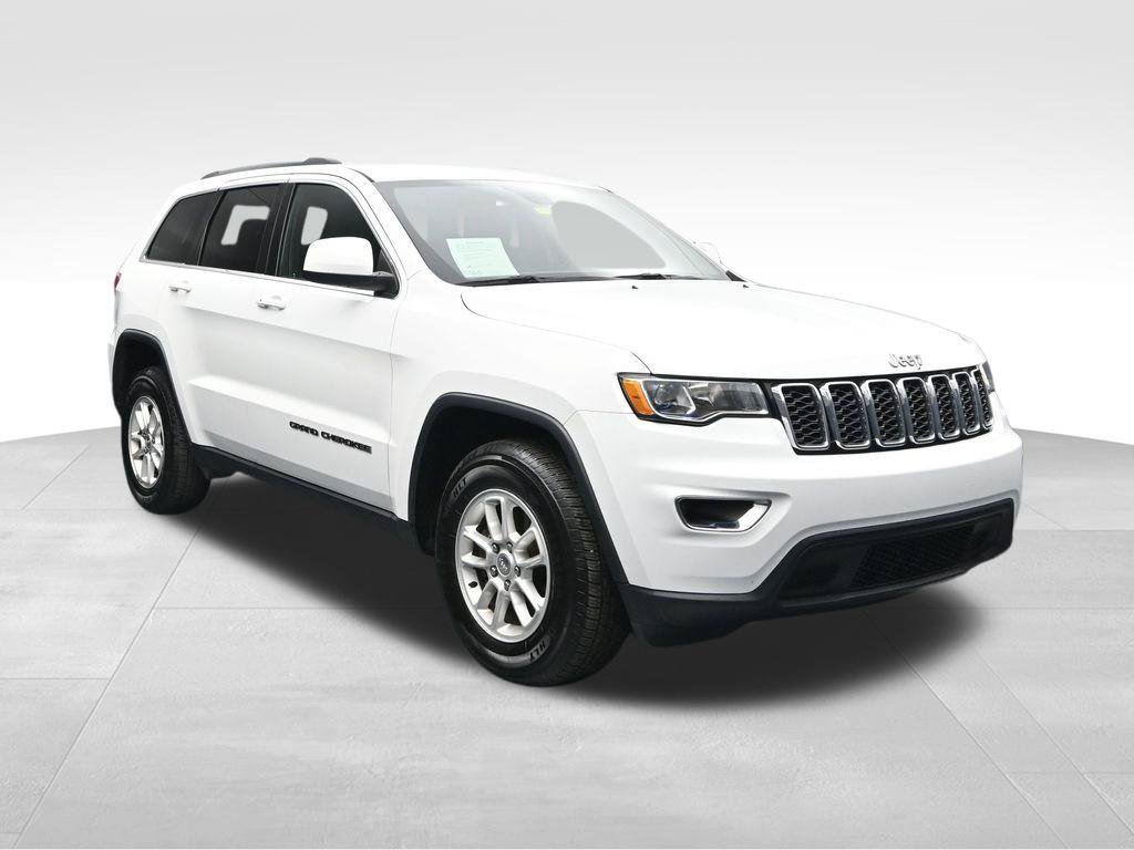 Used 2019 Jeep Grand Cherokee Laredo w/ Security & Convenience Group AWD/4WD image 7