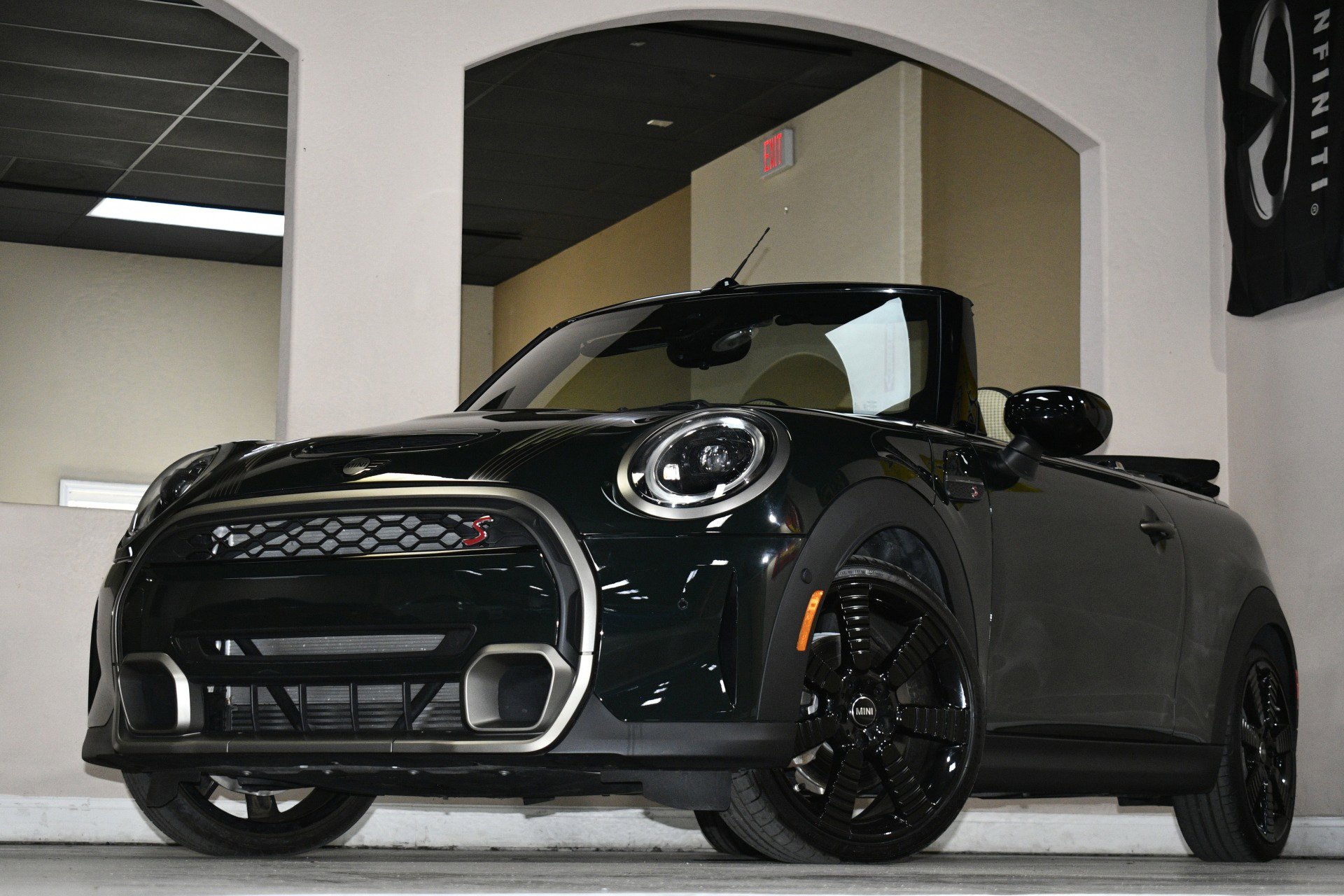 Used 2023 MINI Cooper S w/ MINI Resolute Edition image 84