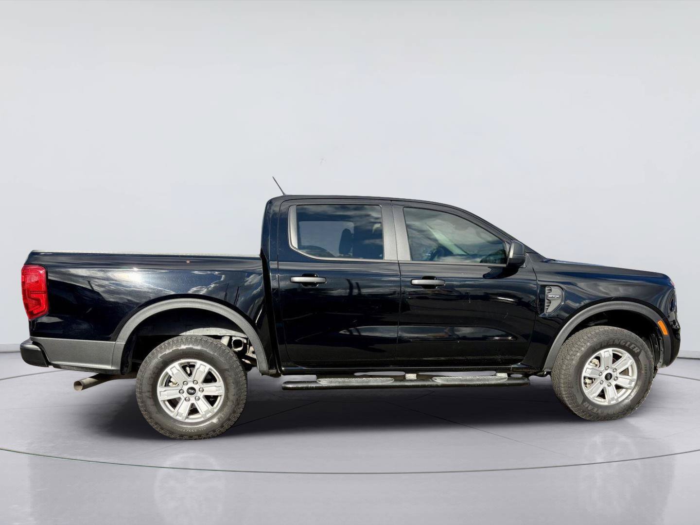 Used 2024 Ford Ranger XL RWD image 2