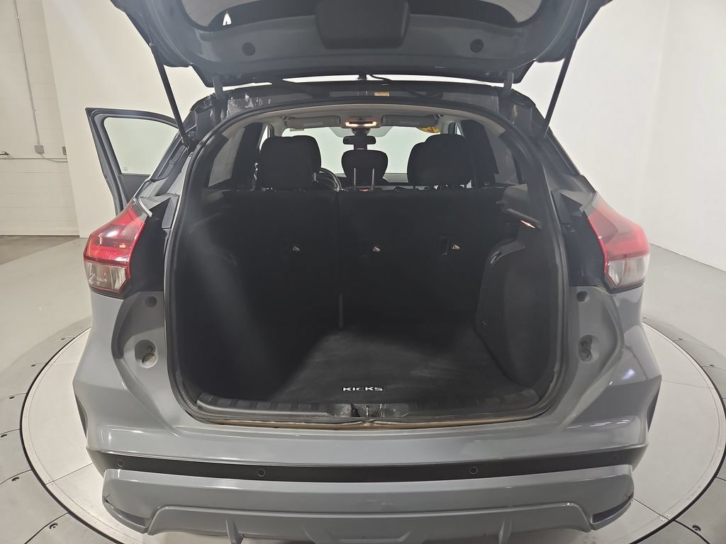 Used 2024 Nissan Kicks SR FWD image 22