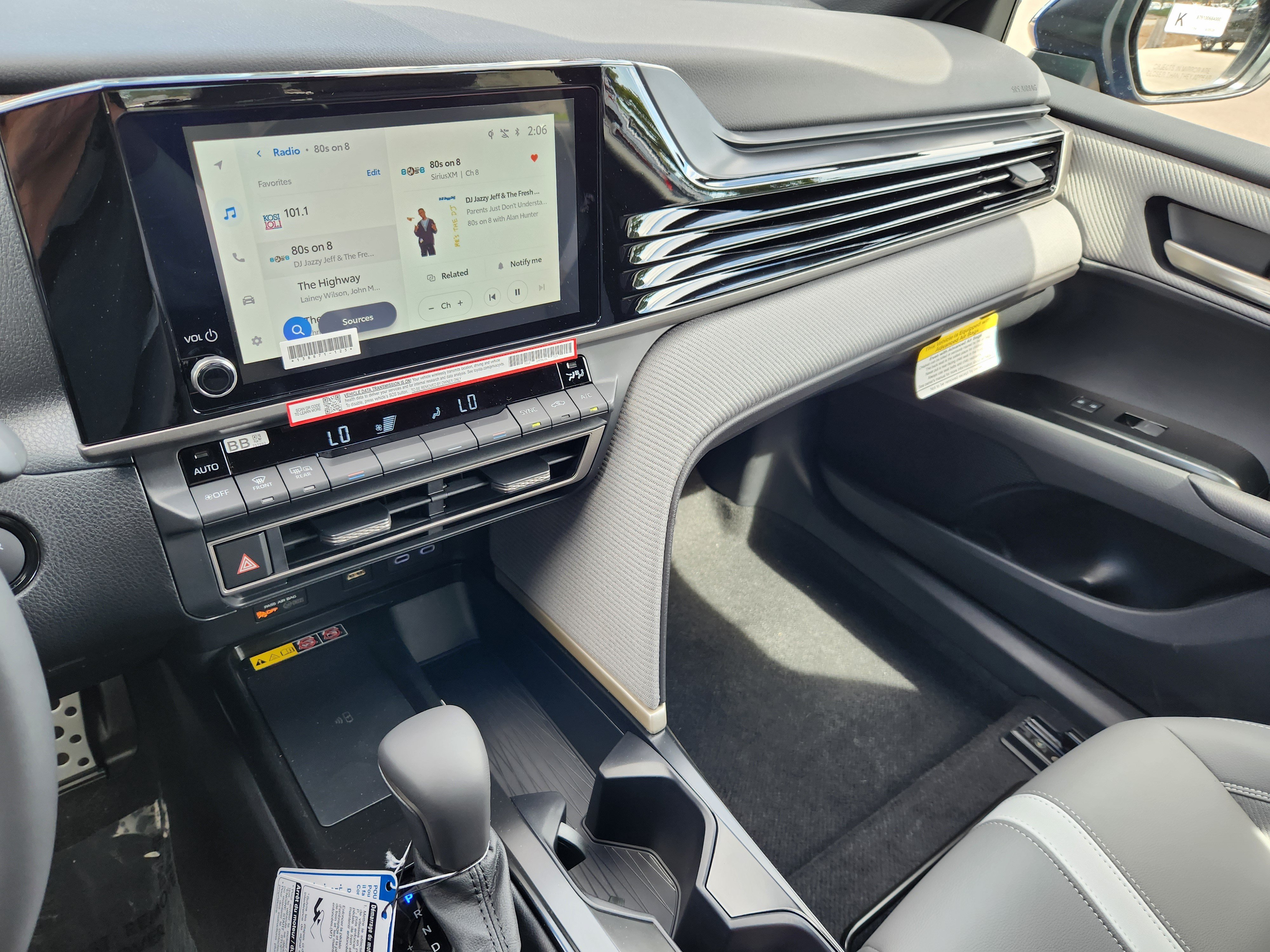 New 2026 Toyota Camry SE AWD/4WD image 10