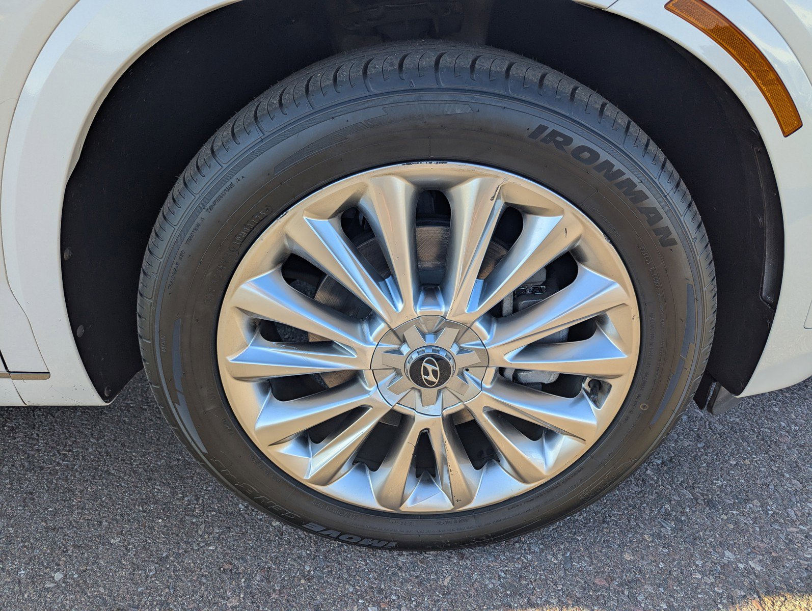 Used 2020 Hyundai Palisade Limited image 9