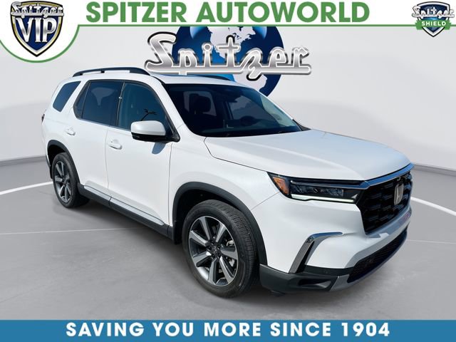 Used 2025 Honda Pilot Elite image 1