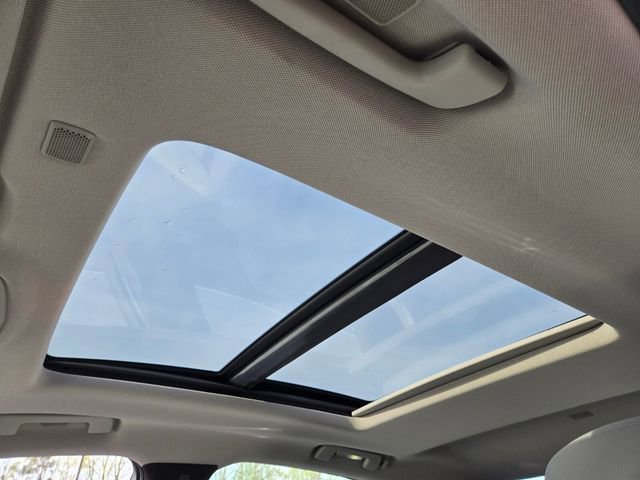 Used 2015 Cadillac XTS Luxury w/ Driver Awareness Package image 10