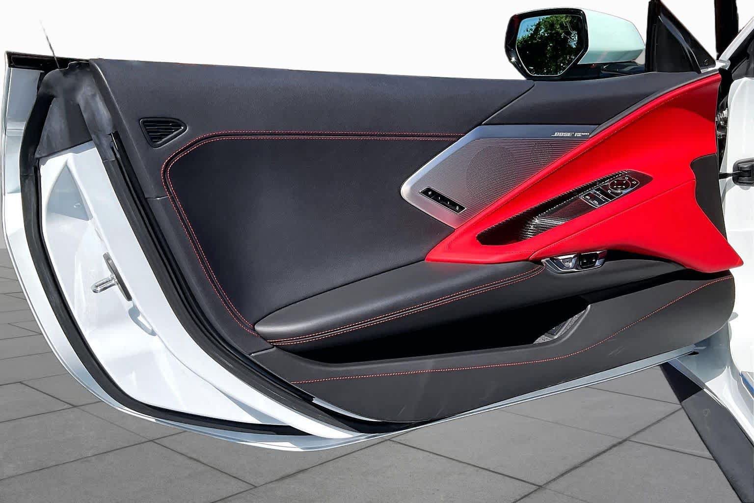 Certified 2021 Chevrolet Corvette Stingray Preferred Cpe w/ Engine Appearance Package RWD image 23