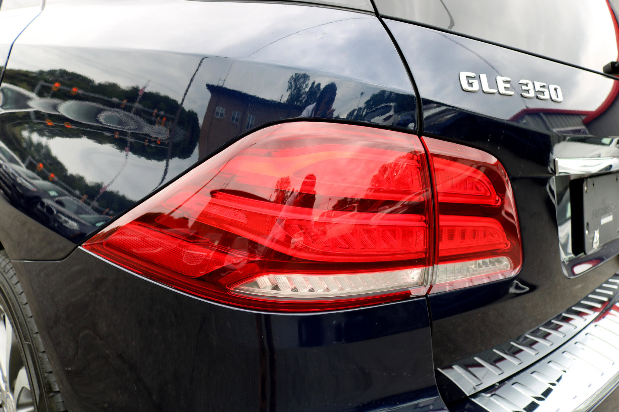 Used 2016 Mercedes-Benz GLE 350 RWD 4dr GLE 350 w/ Premium Package image 11