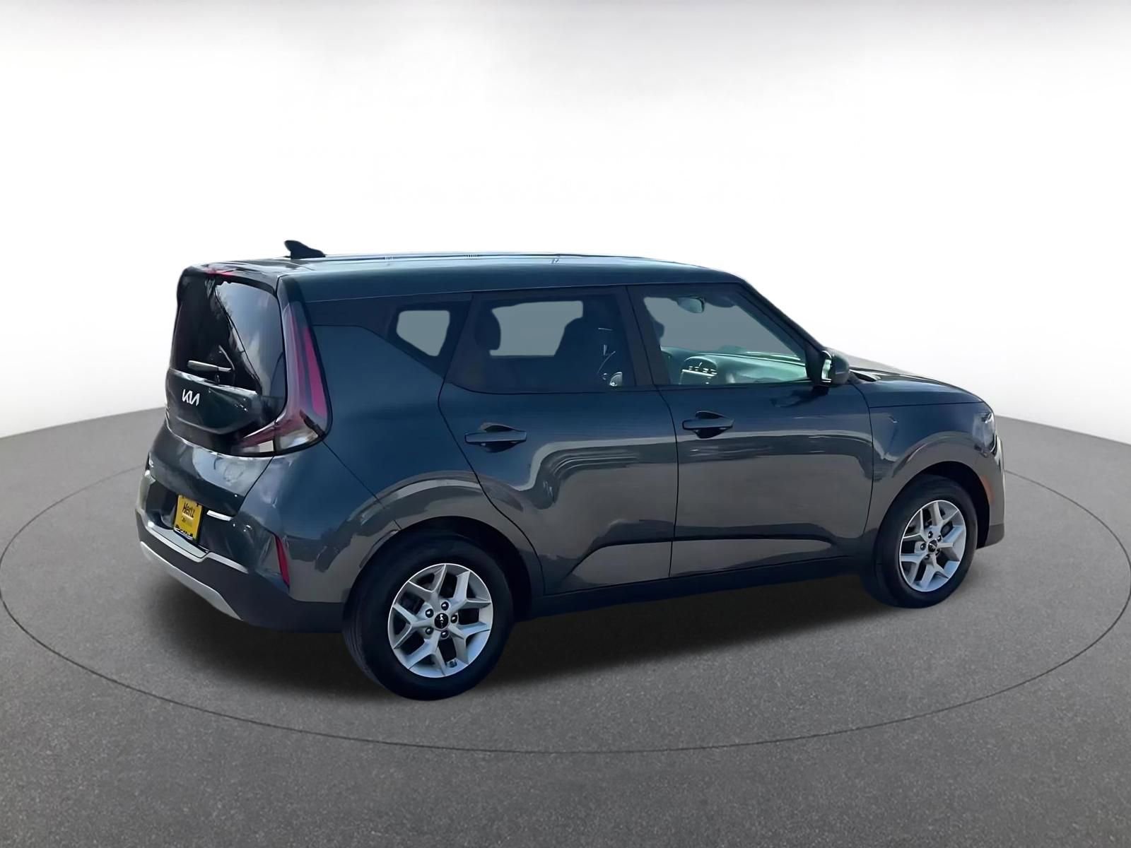 Used 2025 Kia Soul LX w/ LX Technology Package image 15