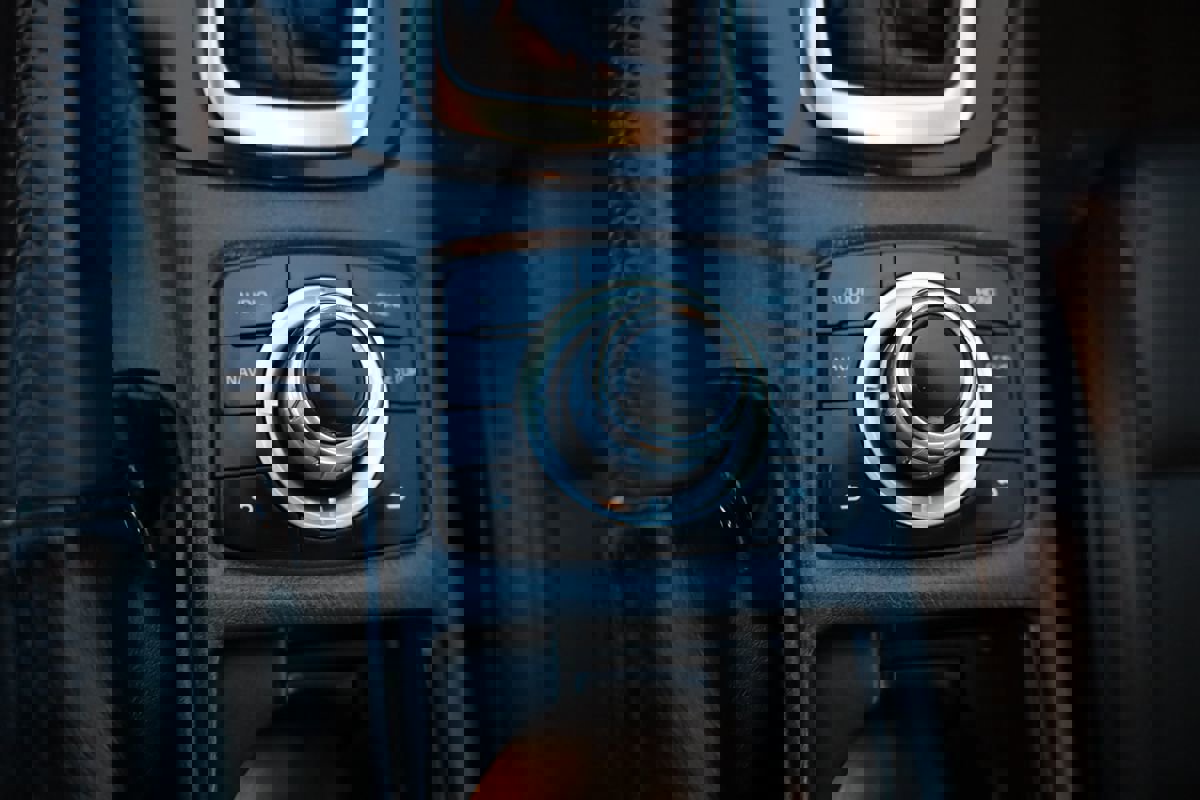 Used 2015 MAZDA MAZDA6 Touring image 30