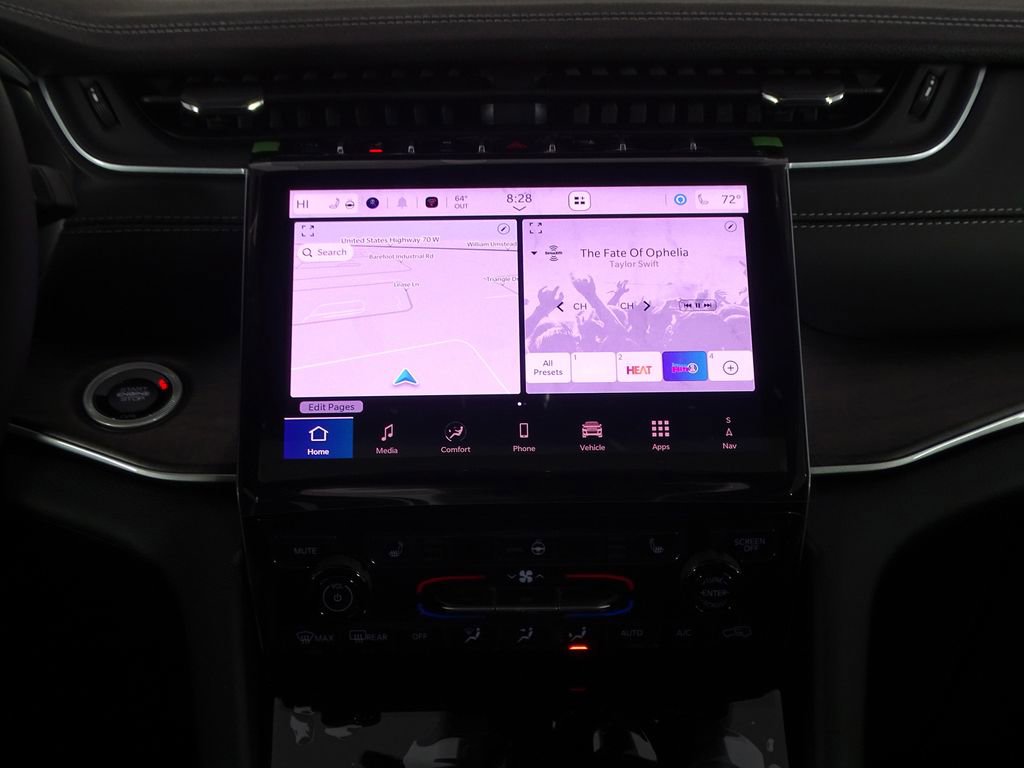 New 2025 Jeep Grand Cherokee L Limited image 35