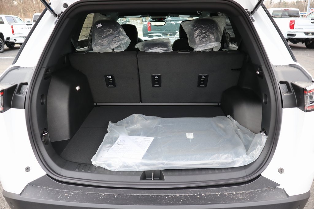 New 2026 Chevrolet Equinox LT w/ Safety and Technology Package image 23