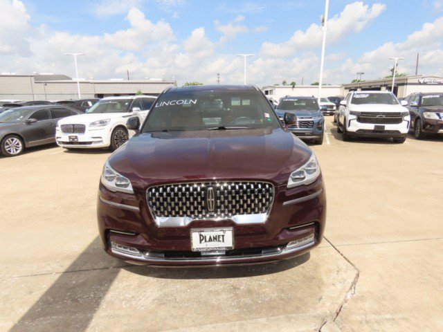 Certified 2023 Lincoln Aviator Black Label AWD/4WD image 4
